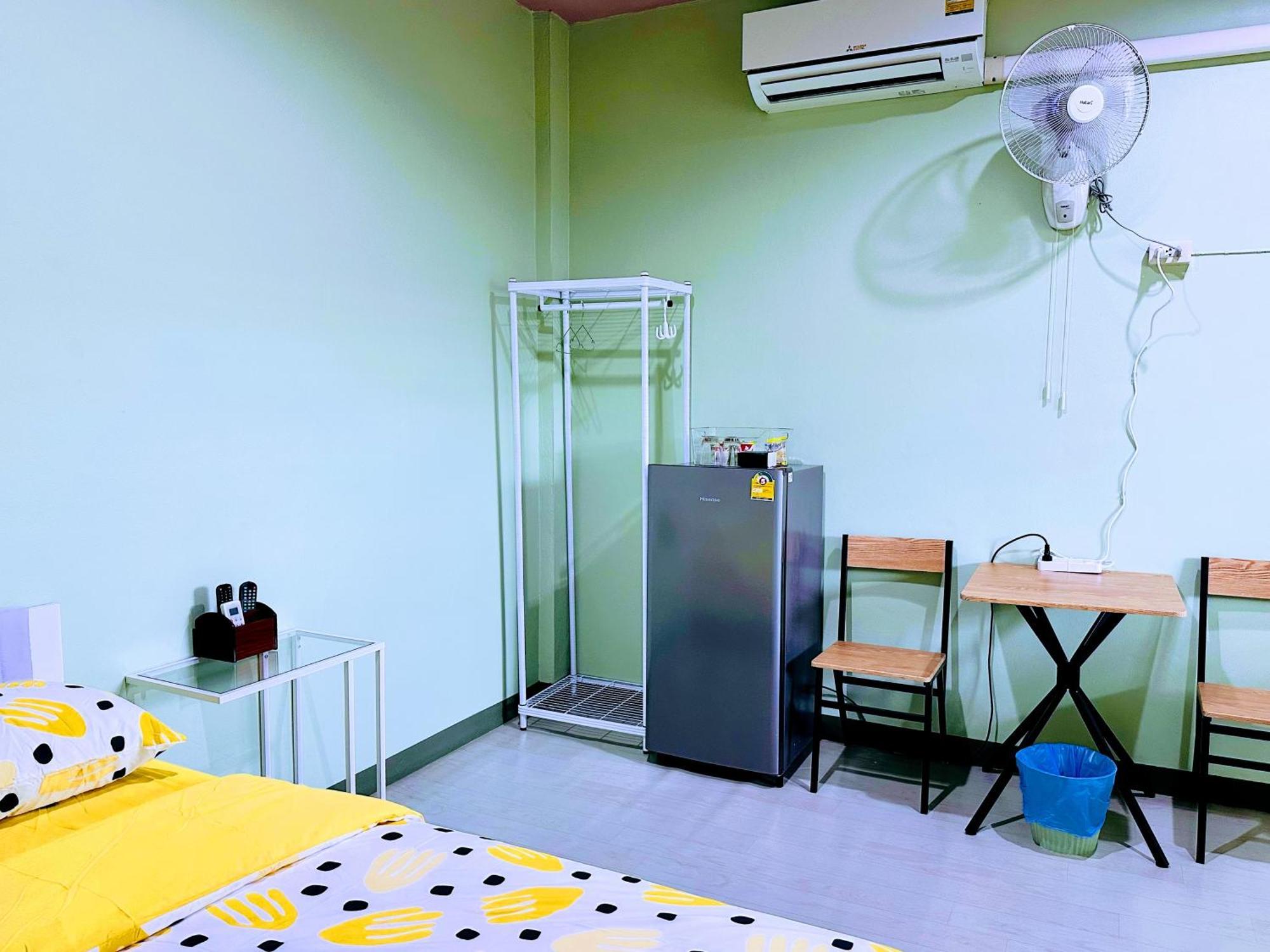 นกฮูกเฮ้าส์ บ้านพักริมโขง Nong Khai Extérieur photo